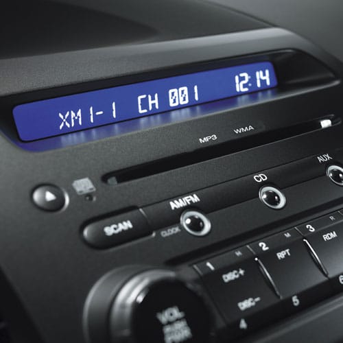 Does 2012 honda fit have xm radio #1